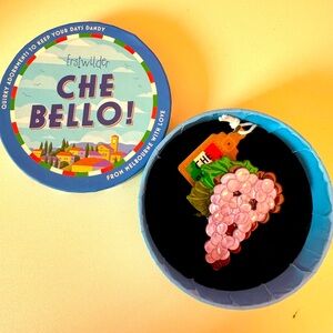 Erstwilder Sangiovese Sun Brooch